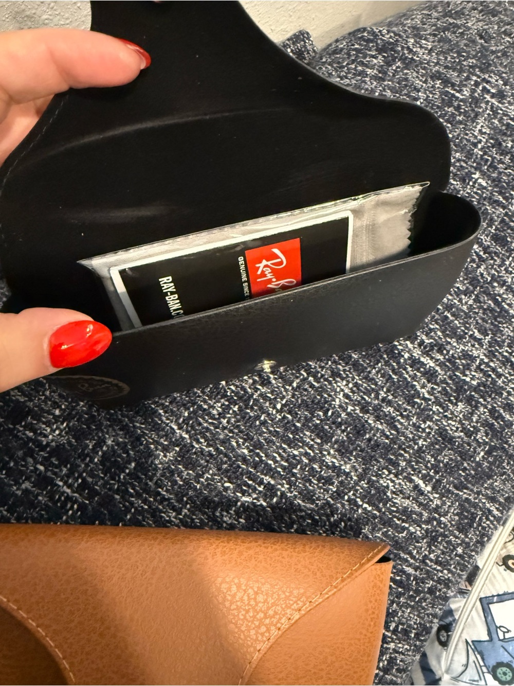 Ray-Ban Sunglass Case Pair in Black and Brown - Picture 2 of 3